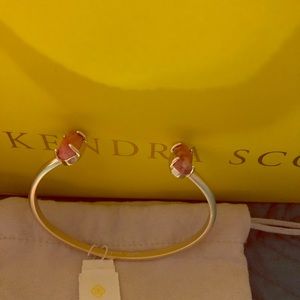 NWT Kendra Scott Edie Cuff In Pink Rhodnite